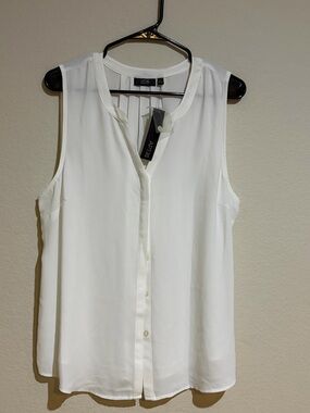 APT. 9 Essentials Women’s White Sleeveless Blouse V-Neck Button Front XL NWT